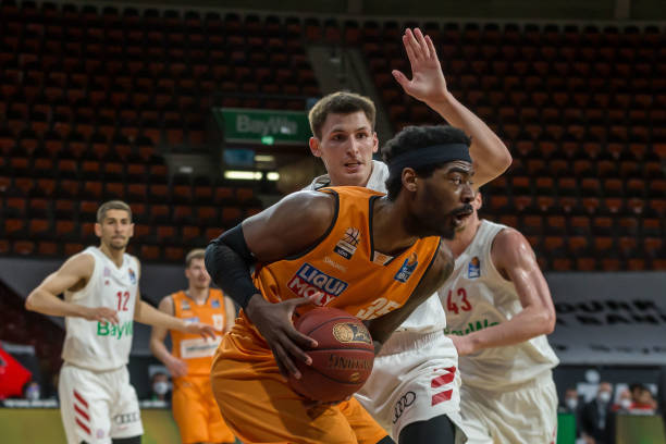 球天赋满满 球天赋满满