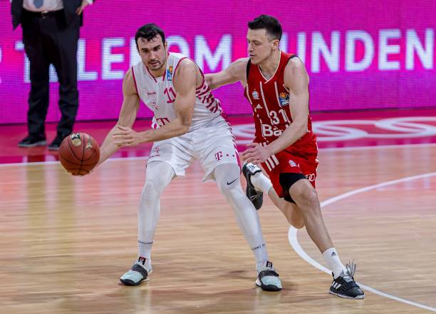 样一名球员 样一名球员